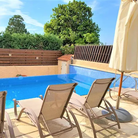 Anastasia ,150 M To Coral Bay Peyia