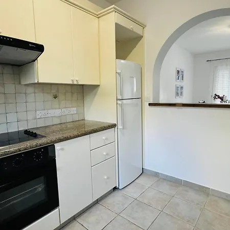 Villa Anastasia ,150 M To Coral Bay